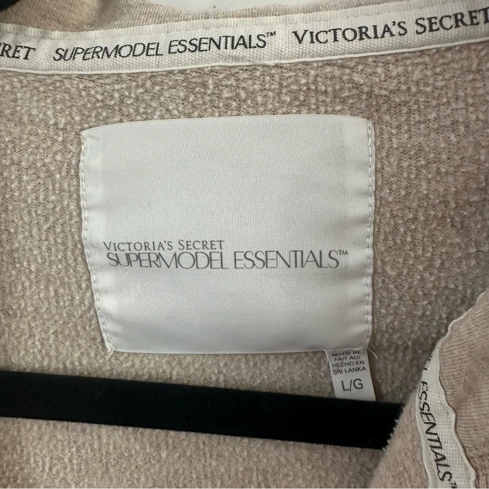 Victoria’s Secret Beige Zip-Up Hoodie - Picture 6 of 9